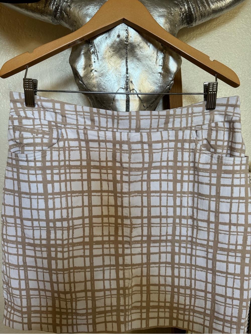 Hilary Radley White Top with Tan Plaid Golf Skort - Picture 3 of 8